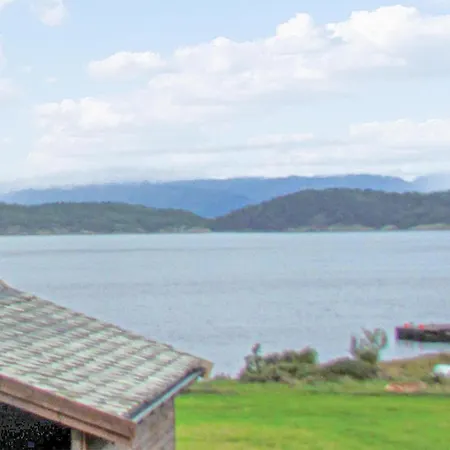 4 Bedroom Gorgeous In Bjoa Сasa de vacaciones